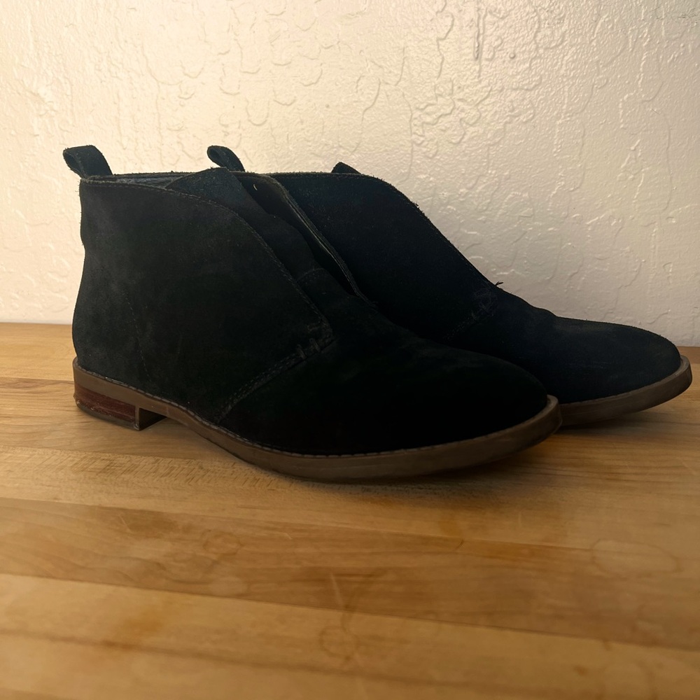 Black Suede Slip On Chukka Boot (size 7.5 women’s)